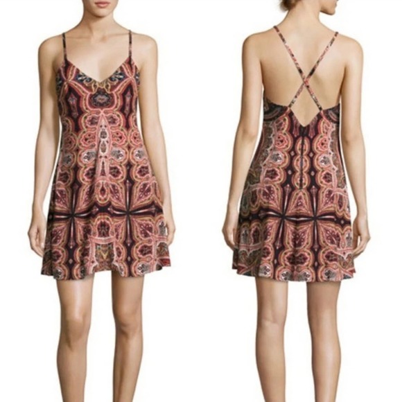 Alice + Olivia Dresses & Skirts - Alice + Olivia Alves Cross Back Flared Mini Dress Black Paisley Print Size 4